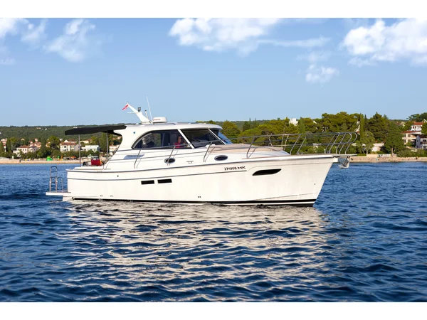 Adriana 36 de Crosail en Novi Vinodolski