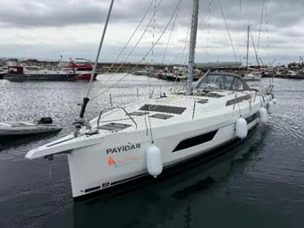Dufour 44 Performance yritykseltä Sailway Marmariksessa