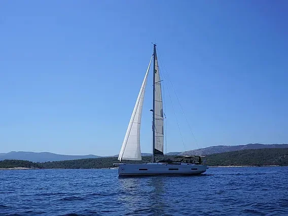 Dufour 530 van More Sailing in Seget Donji