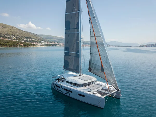 Excess 15 van More Sailing in Mitikas