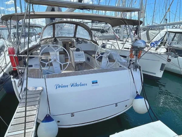 Bavaria 51 Cruiser yritykseltä Sightsea Yachting Ateenassa