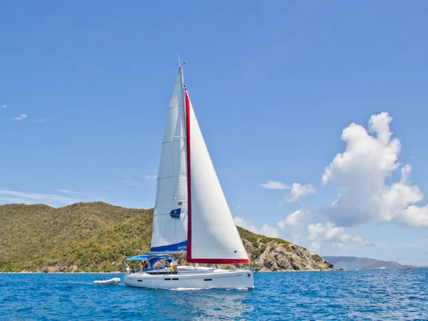 Sun Odyssey 469 della Sunsail a Marsh Harbour