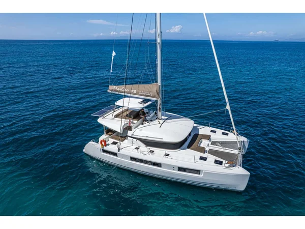 Lagoon 50 van MarGeo Yachts in Athene