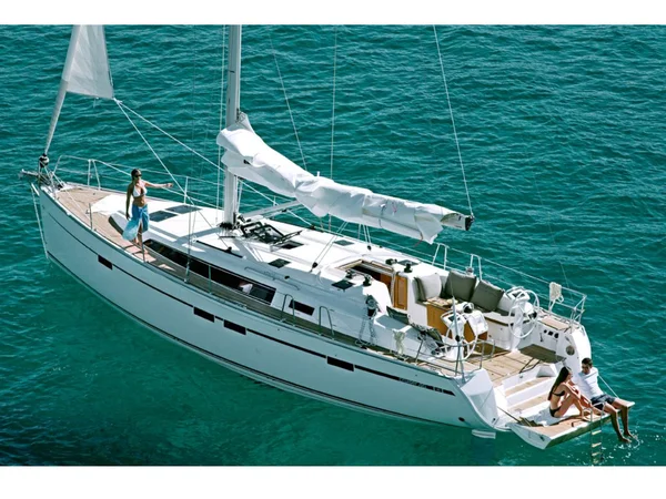Bavaria 46 Cruiser yritykseltä Exploreseas Lefkadassa