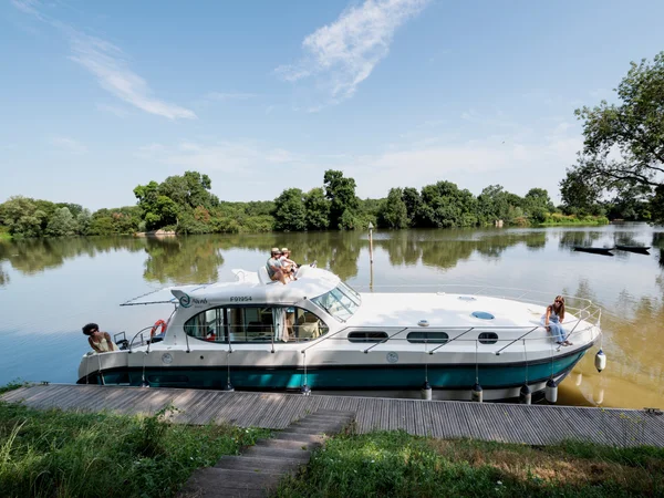 Nicols Estivale Sixto+ von Anjou Navigation in Grez-Neuville