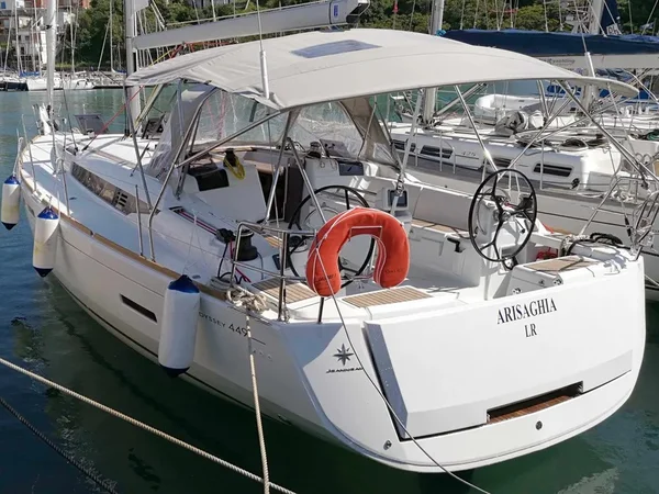 Sun Odyssey 449 av Holidays i Agropoli