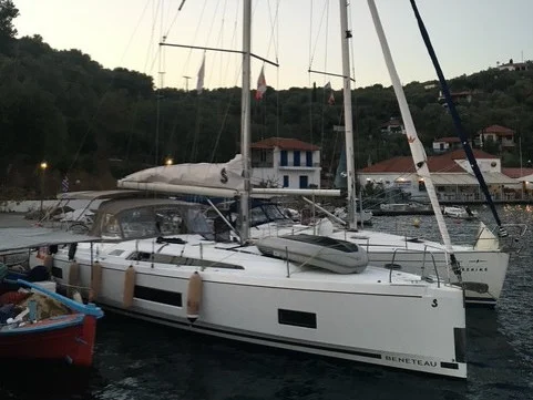 Oceanis 46.1 van Kappabeta Yachting in Palairos