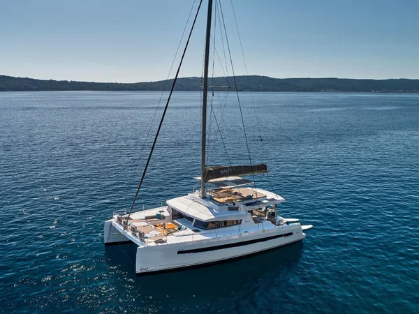 Bali 5.4 from Ammos Yachting in Lavrion