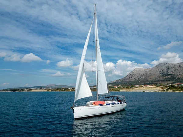 Oceanis 54 from Alsalos Yachting in Palairos