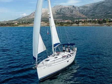 Bavaria 38 Cruiser from Alsalos Yachting in Palairos