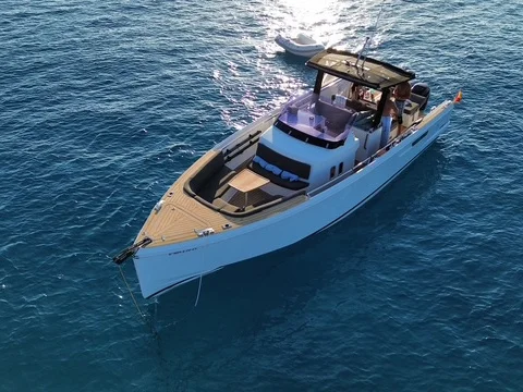 Fjord 38 Express van Aldebaran Charter Company in Ibiza