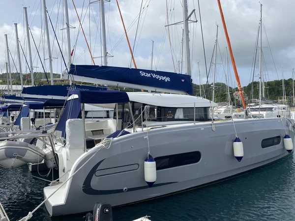 Excess 11 yritykseltä Star Voyage Antilles Martiniquella