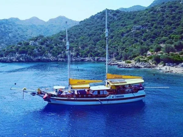 XNA af FundaMental Sailing i Marmaris