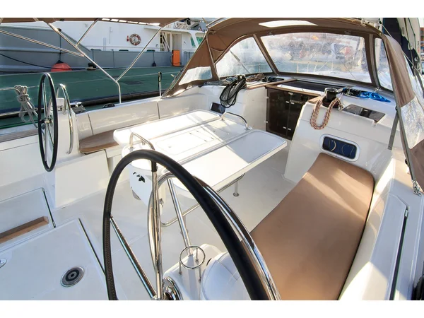 Sun Odyssey 519 della ECC Yacht Charter a Palma di Maiorca