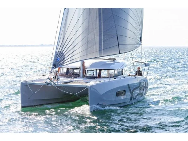 Excess 11 de ARCHON Yachting en Rodas