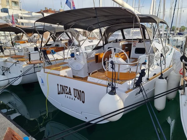 Elan Impression 45.1 af Bruneko Yacht Charter i Zadar