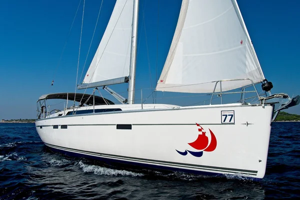 Bavaria 46 Cruiser della Marina Hramina Charter a Murter