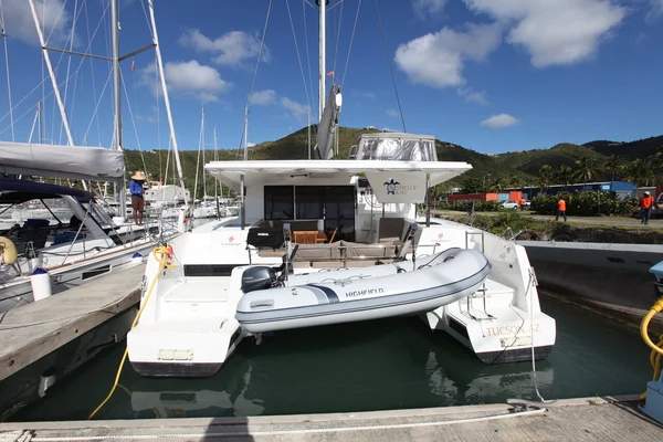 Catamaran Fountaine Pajot Lucia 40 Shelly Kay for rent in Virgin