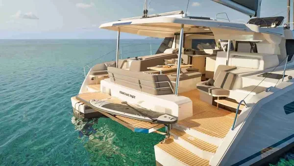 Fountaine Pajot FP 41 Quatuor 4 par Holidays à Rodi Garganico