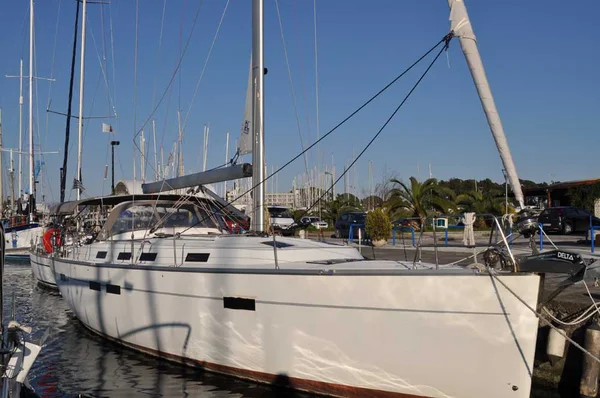 Bavaria 45 Cruiser van Ionian Challenge op Corfu