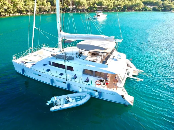 Lagoon 620 van Book2Sailing in Bodrum