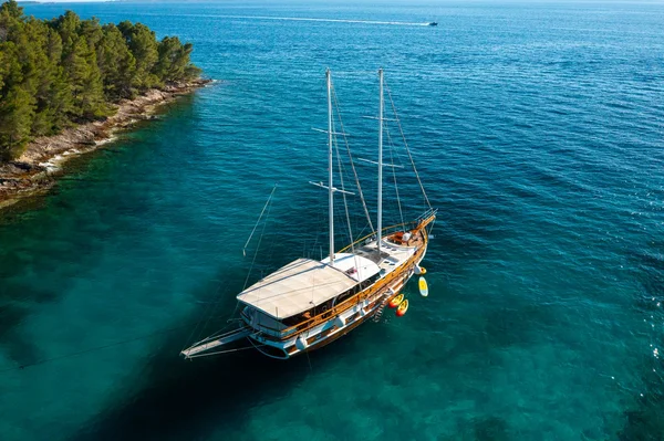 M/S Allure van Master Charter in Split