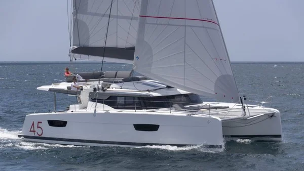 Fountaine Pajot Elba 45 van Waypoints Yacht Charters in St. Thomas