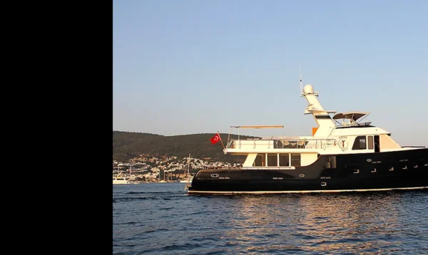 Swift Trawler 77 da Rudder and Moor em Bodrum