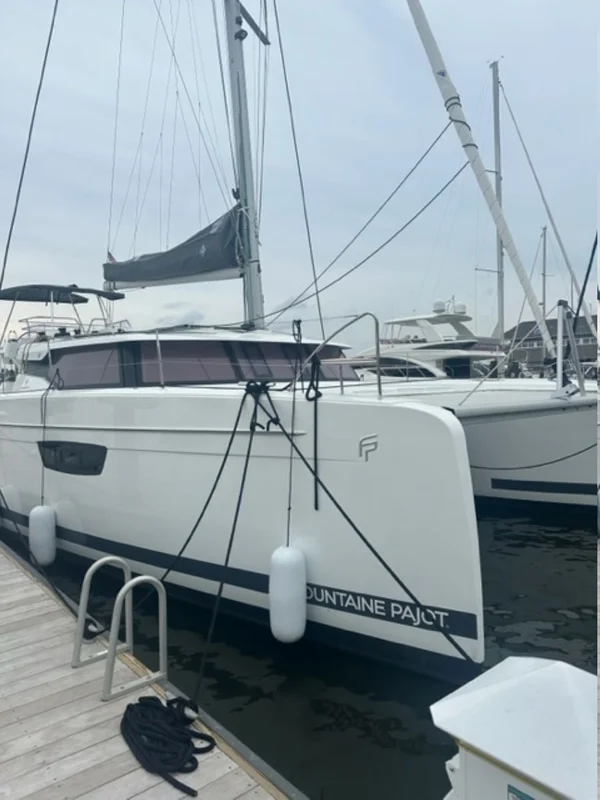 Fountaine Pajot Tanna 47 av Waypoints Yacht Charters i Chesapeake