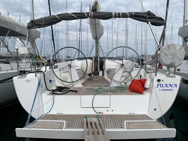 Hanse 445 yritykseltä Sailmax Sailing Marmariksessa