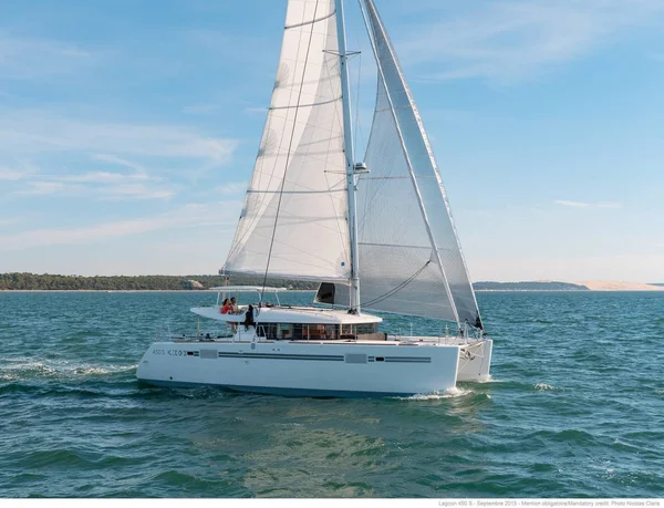 Lagoon 450 S par SAILOÉ à Victoria
