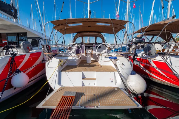 Elan Impression 45 da EuroYacht em Biograd na moru