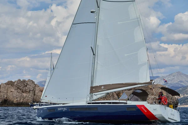 Sun Odyssey 490 de Under the Heavens Sailing en Primošten