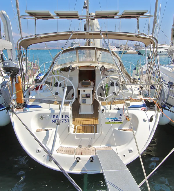 Bavaria 42 Cruiser van Olympic Yachting in Lavrion