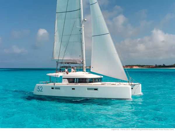 Lagoon 52 F della Dream Yacht Charter a La Paz
