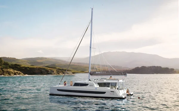 Bali 4.4 av Dream Yacht Charter i Pointe-à-Pitre