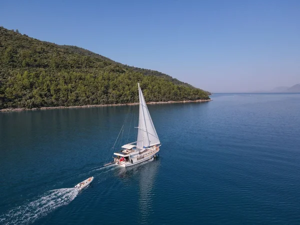 Bernis da Ada Yacht Sailing em Göcek