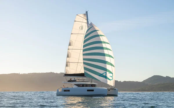Lagoon 43 della Waypoints Yacht Charters a Marsh Harbour