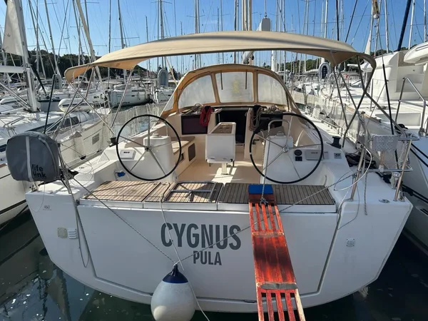 Dufour 460 Grand Large da Pyxis Nautica em Pula