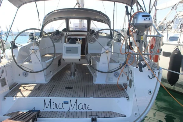 Bavaria 41 Cruiser de Nautic Alliance en Volos