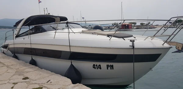 Bavaria 400 Sport from Perfect-Charter in Punat