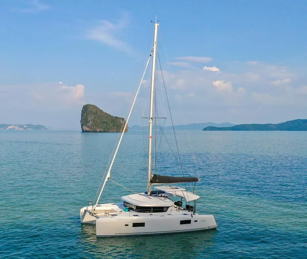 Lagoon 42 van Sea and More Yachting in Rogoznica
