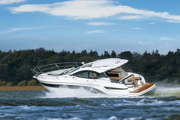 Bavaria SR41 from Adria Yachts in Trogir