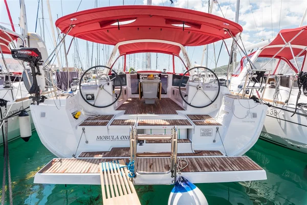 Oceanis 45 von Ultra Sailing in Split