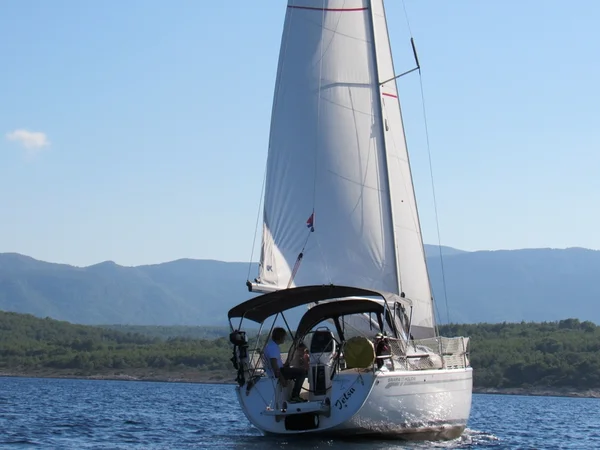 Bavaria 31 Cruiser yritykseltä Lebić Yachts Splitissä